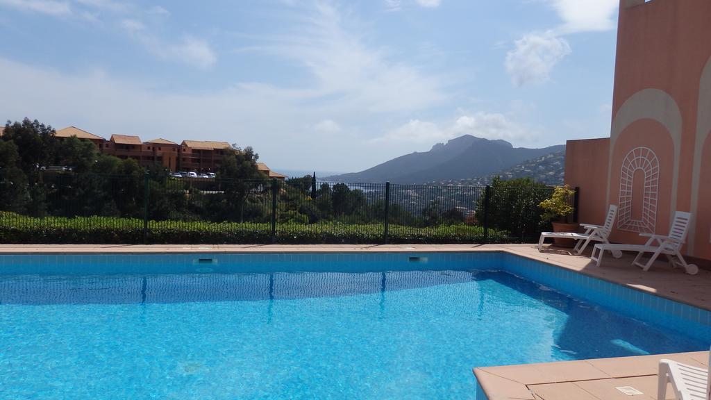 Cote D'Azur - Theoule - Miramar Apartment Exterior photo